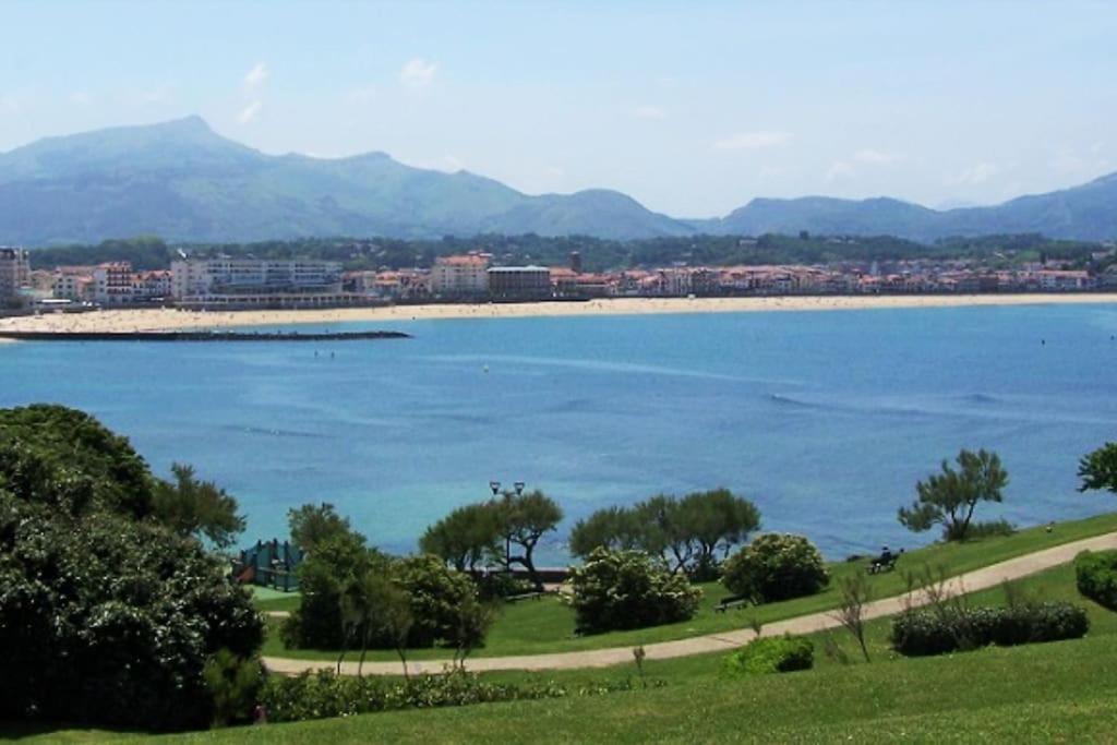 Situation Ideale Piscine Parking Wifi Gare Plage Golf Ciboure Exterior photo